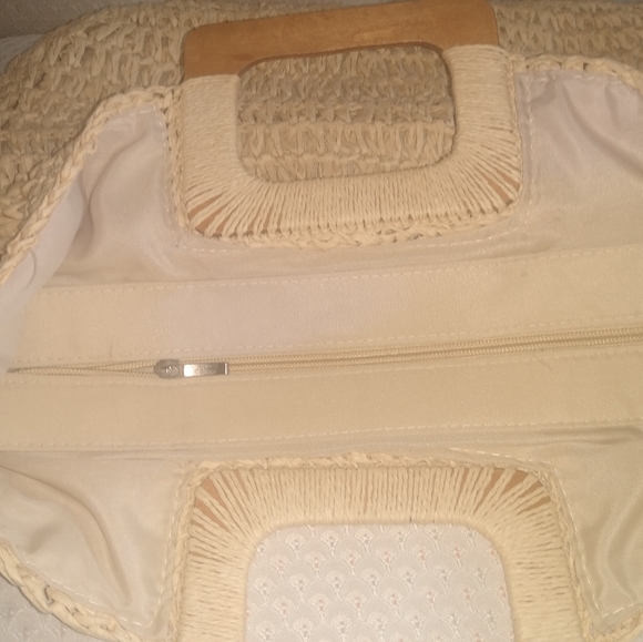 3AM Forever Paper Straw Purse - Picture 6 of 7